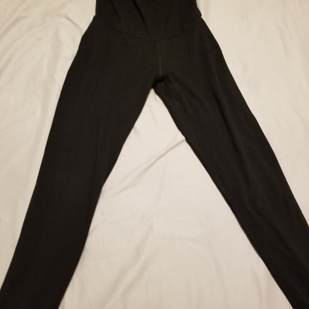 ⭐ 2 pairs for $15 ⭐ a:glow maternity black leggings size medium (firm price)